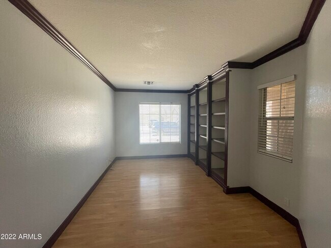 Foto del edificio - 963 W Morelos St