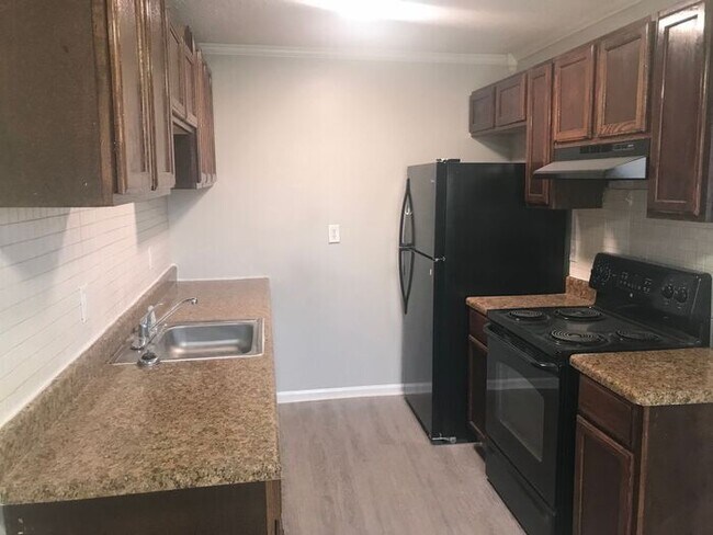 Building Photo - North Augusta Apartment for Rent!