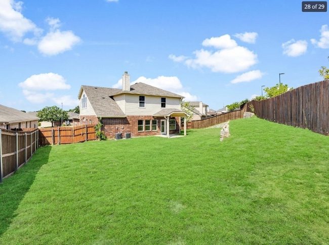 Building Photo - 10421 Trevino Ln