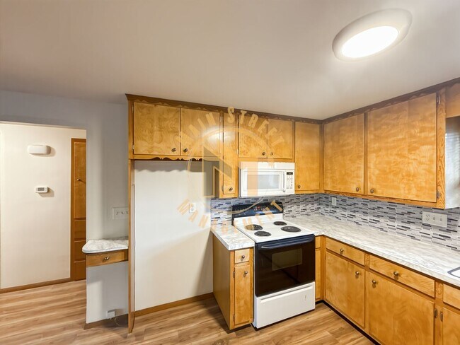 Foto del edificio - 2230 Mahon Ct