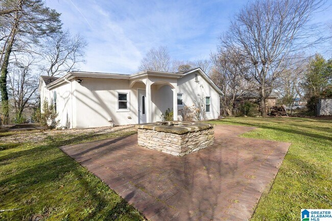 Foto del edificio - 122 Shawnee Ln NW
