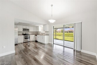 Building Photo - 19480 Poppytree Ct