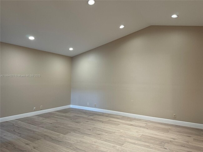 Building Photo - 2208 Charleston