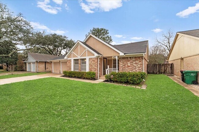 Building Photo - 814 Red Rock Canyon Dr