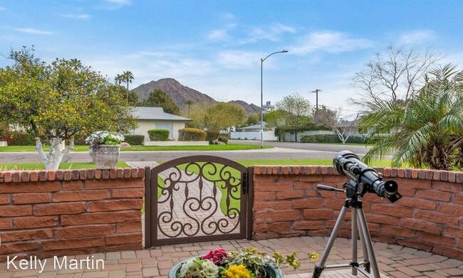 Building Photo - 3 br, 2 bath House - 4597 E Calle Ventura