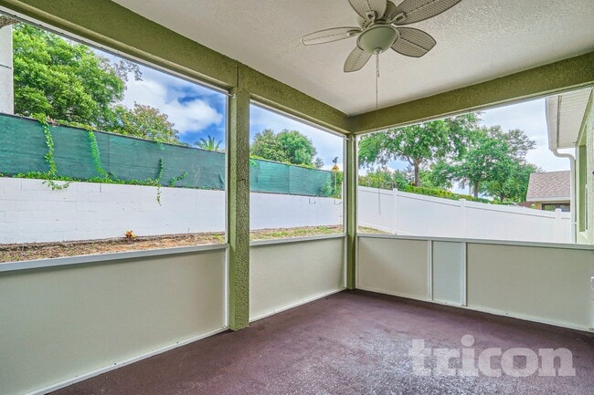 Foto del edificio - 33931 Emerald Pond Loop