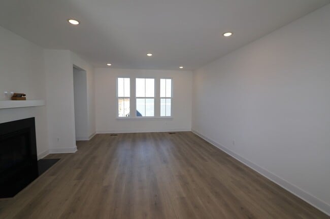 Foto del edificio - 9709 Buckthorn Ter