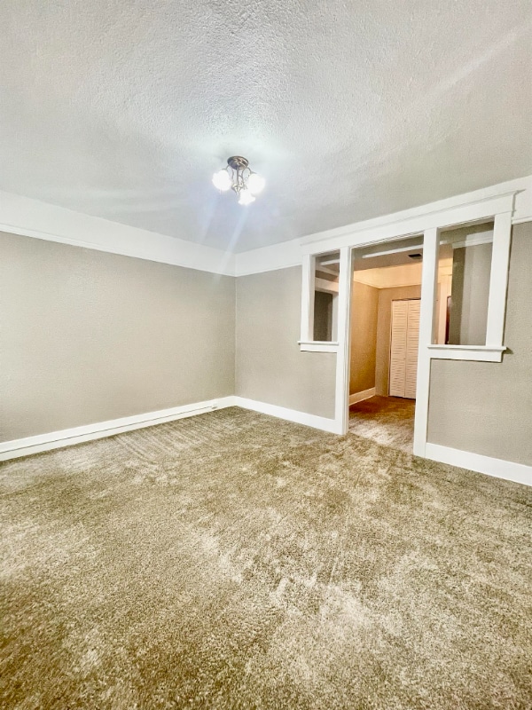 Building Photo - 816 S 8th St