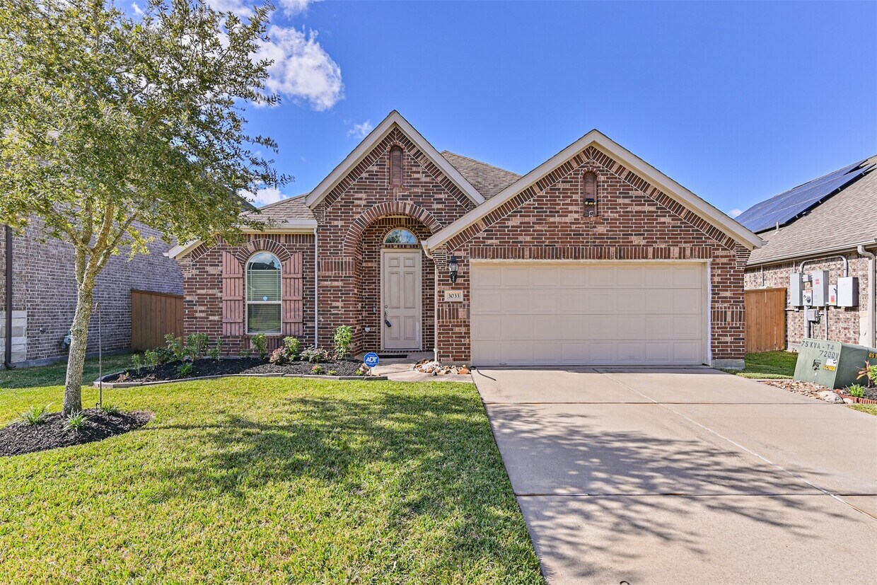 Foto principal - 3033 Broadhaven Dr