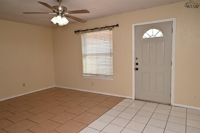 Foto del edificio - 4103 Beard Ave