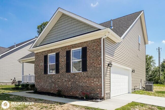 Foto del edificio - 6300 Harrogate Rd, Louisville, KY 40229