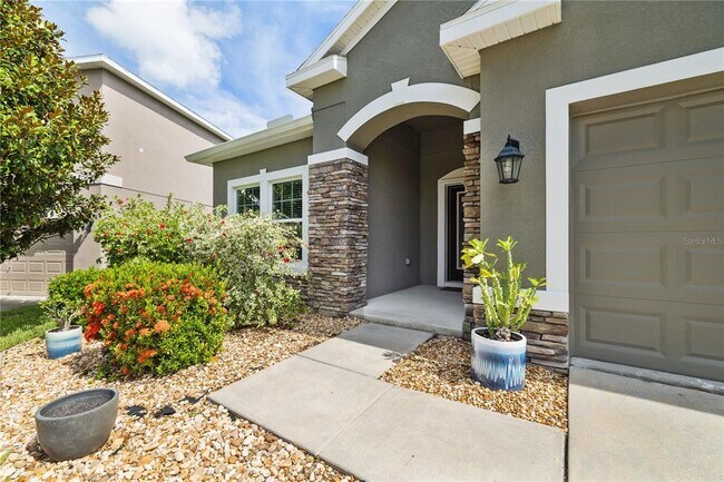 Building Photo - 12015 Whistling Wind Dr
