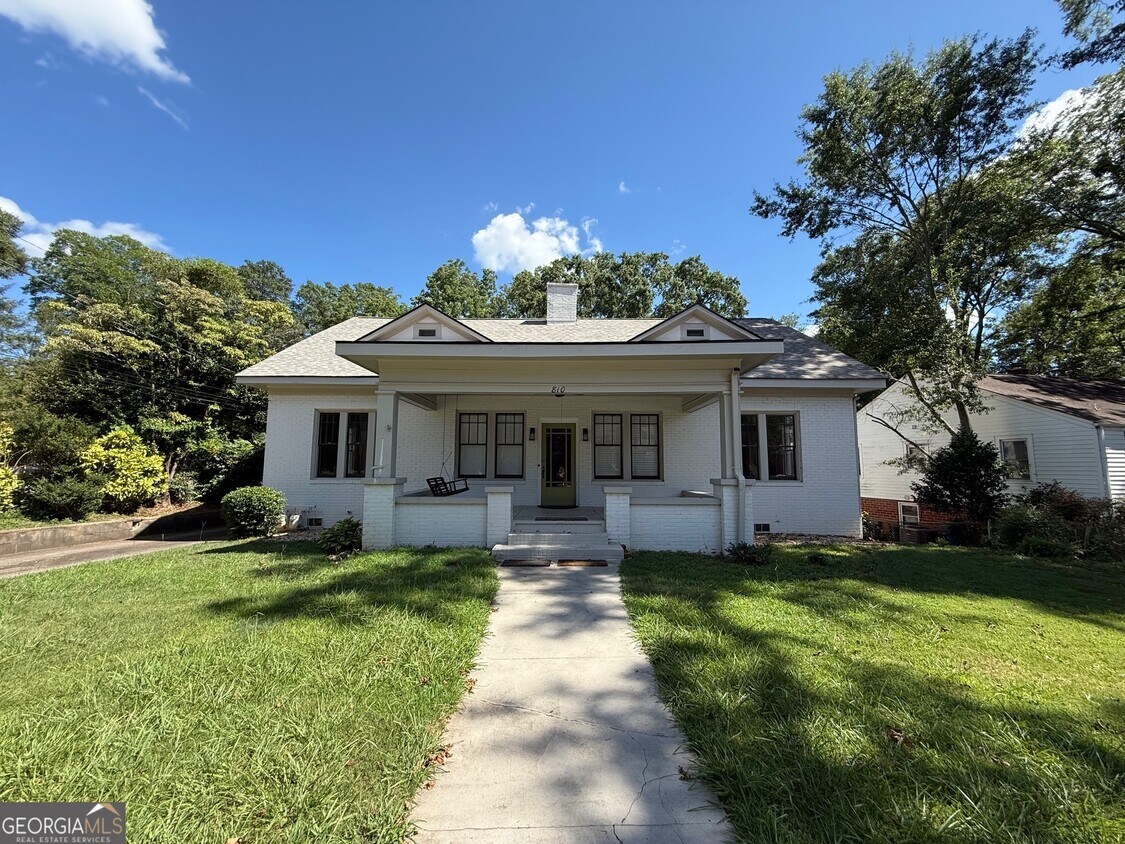 Foto principal - 810 Park St