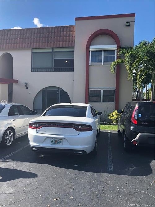 Foto del edificio - 3801 NW 84th Ave