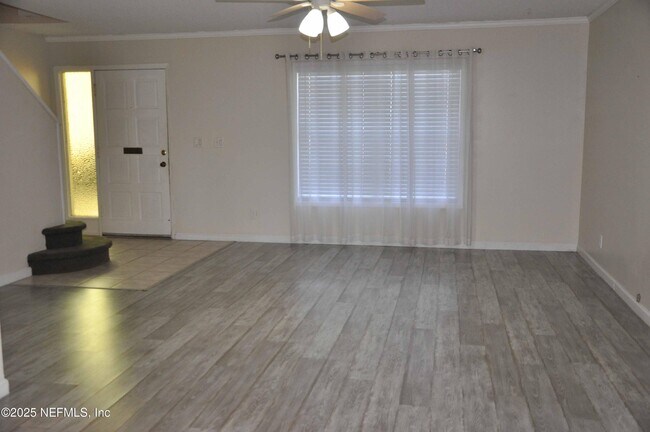 Building Photo - 695 A1A N