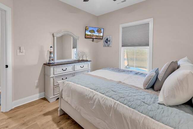 Photo - 151 Hallandale Ln Townhome