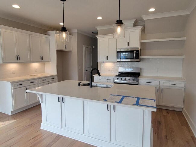 Building Photo - 4810 Kintore Dr