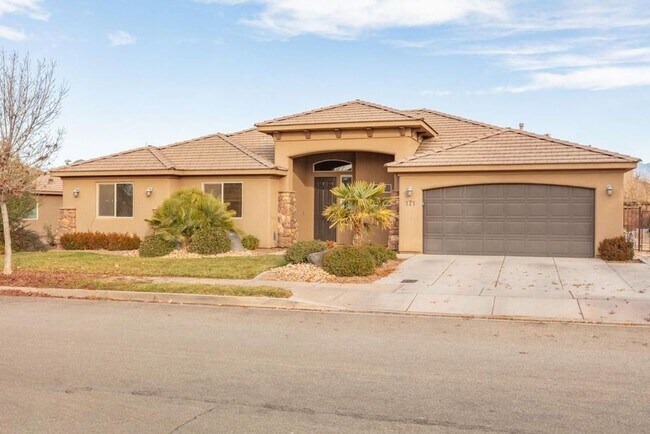Building Photo - PET-FRIENDLY Home in Treasure Valley area!