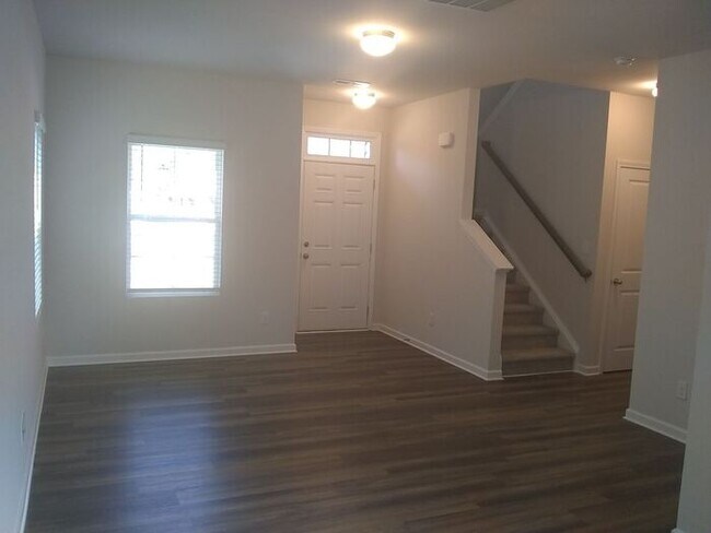 Building Photo - New home in Monroe!! 4bed/2.5 bath