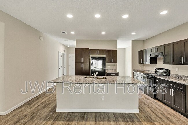 Building Photo - 2511 Broward Rd
