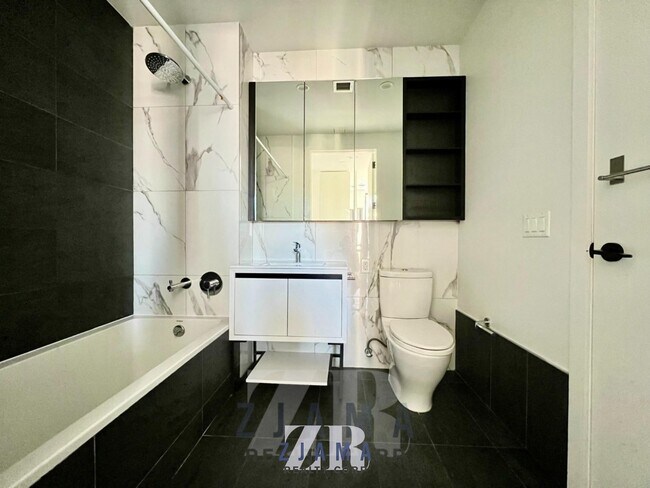 Foto del edificio - 635 4th Ave Ave
