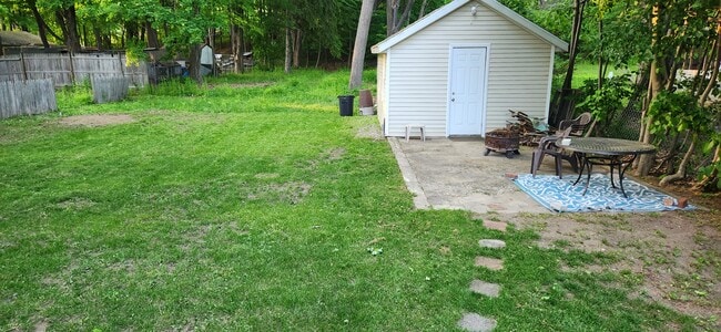 Foto del edificio - 176 W North St