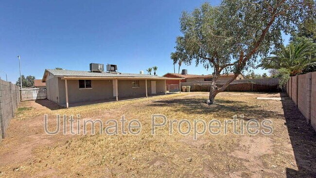 Building Photo - 6755 W Montebello Ave