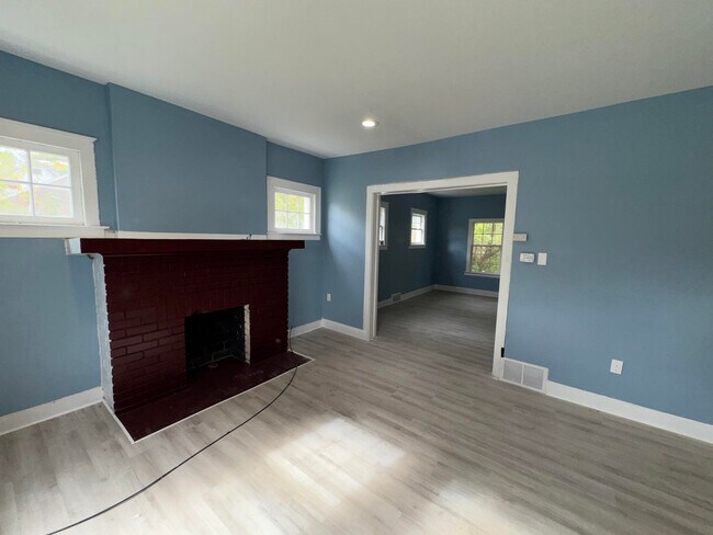 Foto del edificio - 14289 Linnhurst St