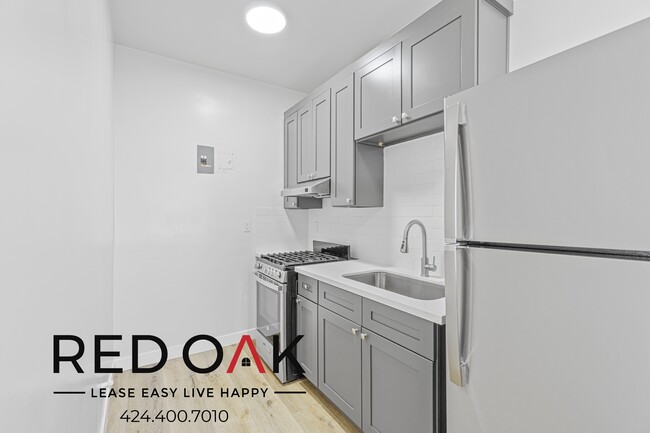 Foto del edificio - 516 N Harvard Blvd