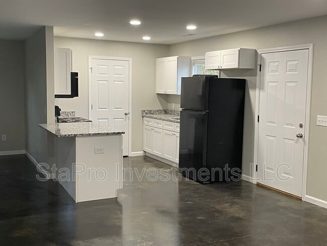 Photo - 69 McMurtry Rd Apartment