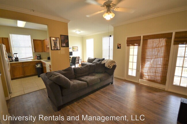 Foto del edificio - 2 br, 2 bath House - 2253 NW 16th Terrace