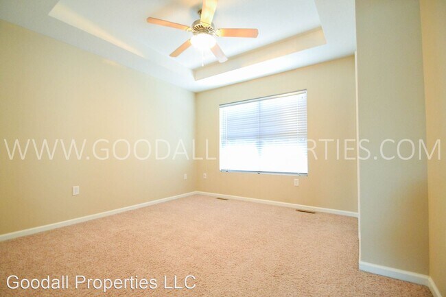 Building Photo - 2 br, 2.5 bath House - 2126 High Street