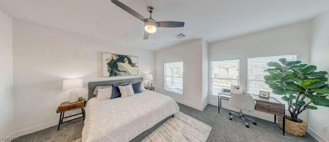 Building Photo - 10109 Serenity Star Wy