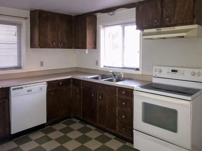 Foto del edificio - 1866 N 9th St