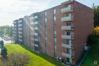 Building Photo - Regency Court Apartments - Kathleen