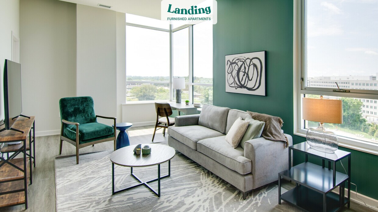 Foto principal - 7480 Birdwood Ave