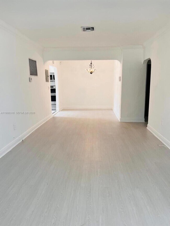 Foto del edificio - 1641 Arthur St