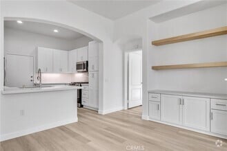 Building Photo - 6 Celano Ct