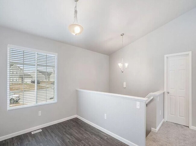 Building Photo - Beautiful family home in Fowlerville