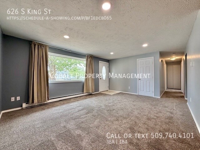 Building Photo - 626 S King St