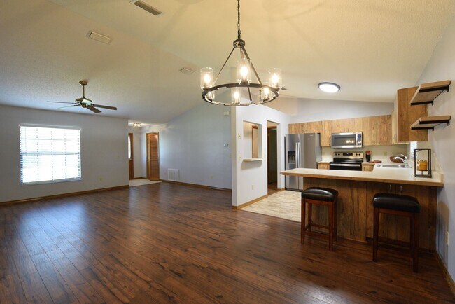 Foto del edificio - 3 br, 2 bath House - 236 Secret Way