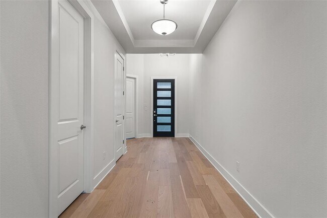 Building Photo - 5336 Cosenza Trce