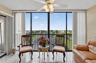 Building Photo - 14460 Strathmore Ln