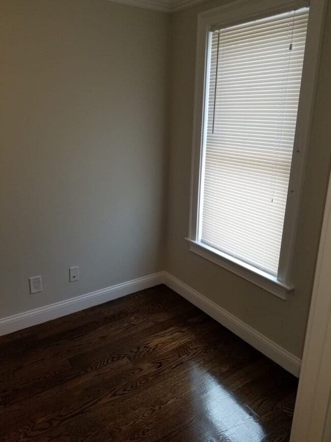 Foto del edificio - 41 W Walnut Park