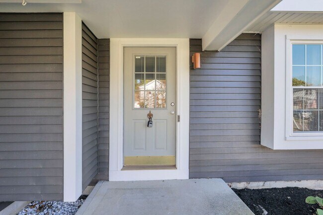 Foto del edificio - 5399 Thornburg Ct
