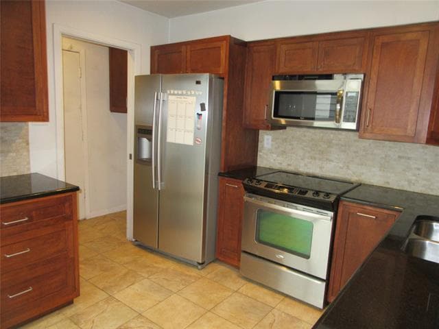 Building Photo - 17490 Meandering Way