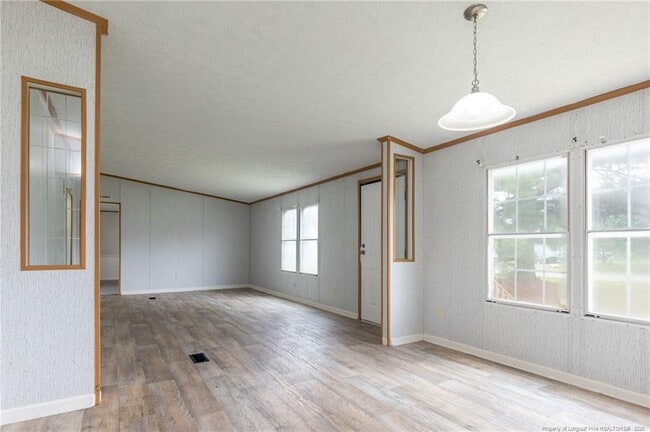 Building Photo - 102 Ironwood Rd