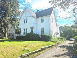 Building Photo - 68 Wetmore Ave