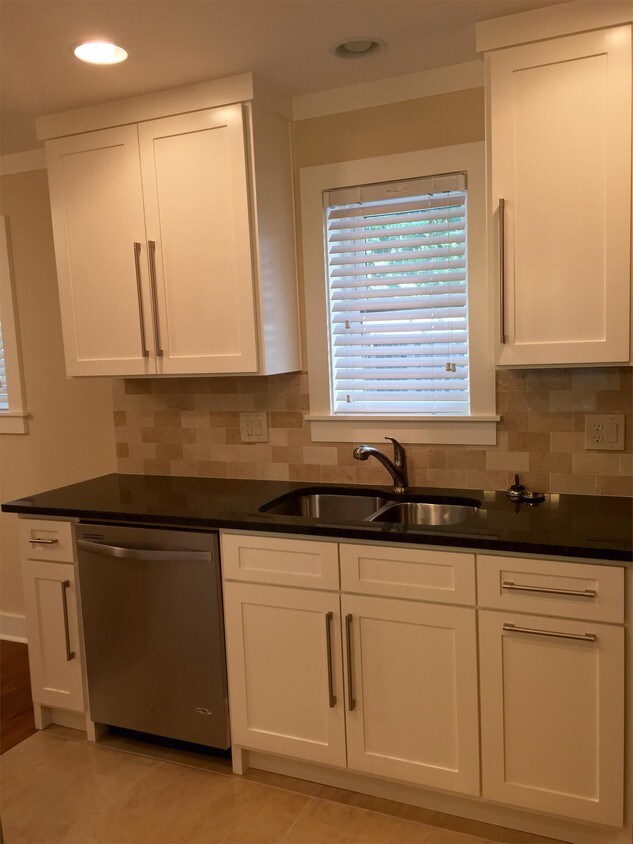 Foto principal - 2467 Peachtree Rd