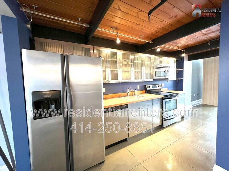 Foto principal - 3059 N Weil St